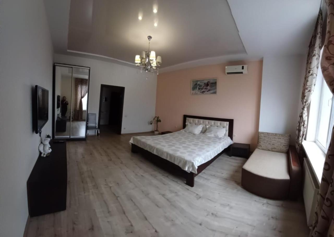 Apartament Na Panteylemonovskaya Odesa Exterior foto